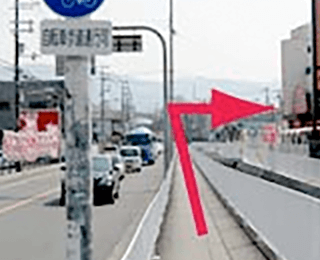 近鉄けいはんな線荒本駅から4