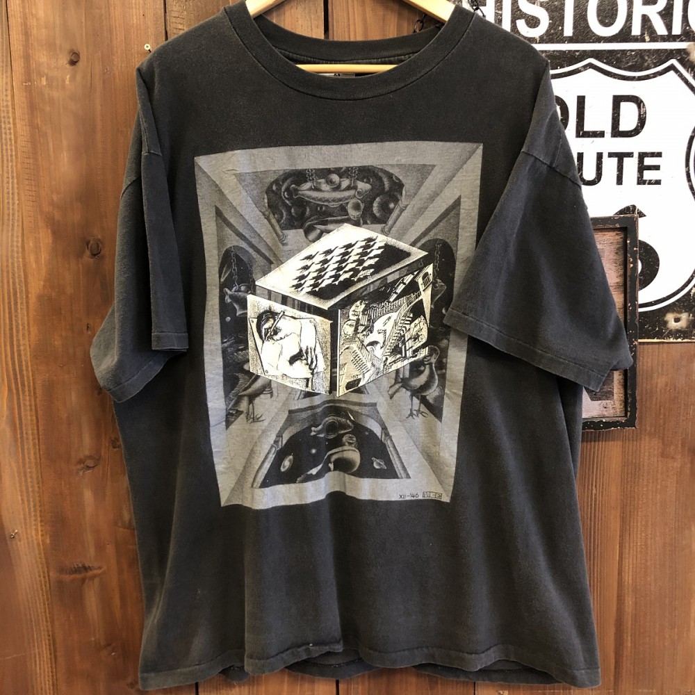 90s M.C. Escher print tee shirt | 古着屋NEXT貝塚店