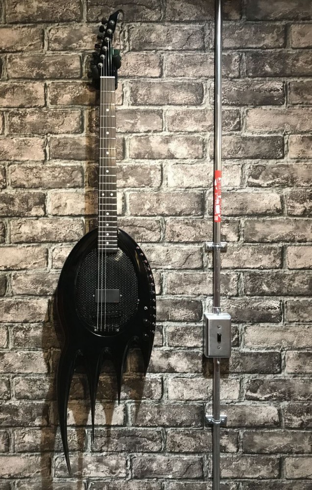 Zodiac Works Blackfire 4b 買い取りました Next51三国ヶ丘店
